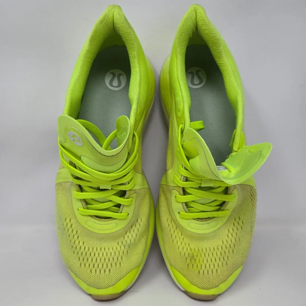 Lululemon W Chargefeel‎ Workout Low Athletic Shoes Neon Yellow Women's 8.5